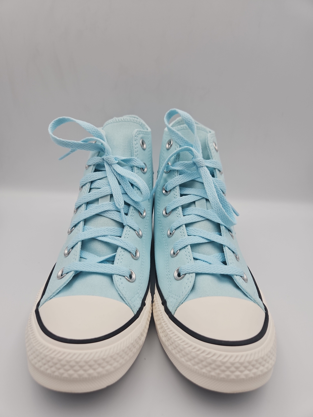 Converse Women's High-Top Sneakers in Light Blue with Floral Embroidery - Picture 3 of 10